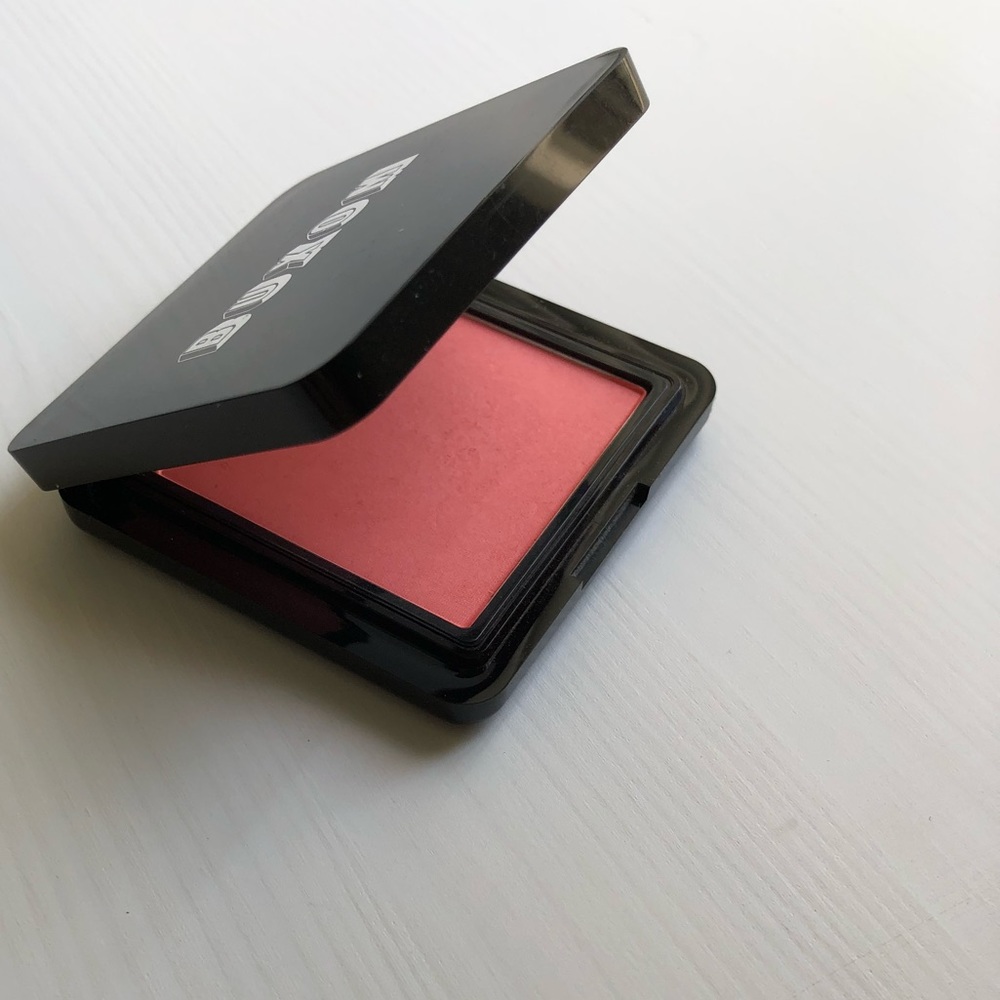 Buxom Blush